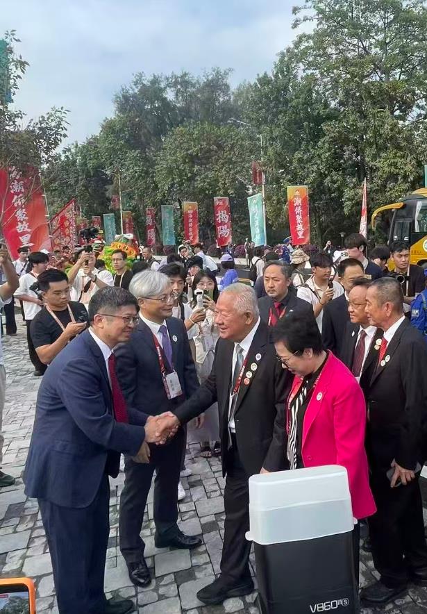 “潮侨聚故里” 主